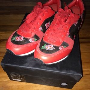 Pre- Owned Women’s Coach Shoes